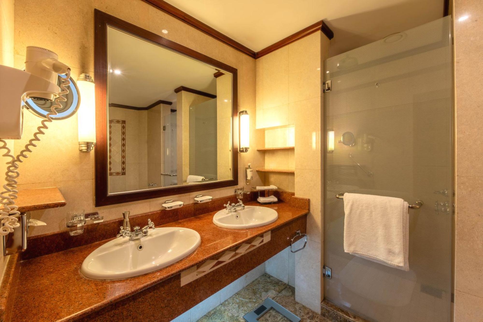 Kigali Serena Hotel Kültér fotó